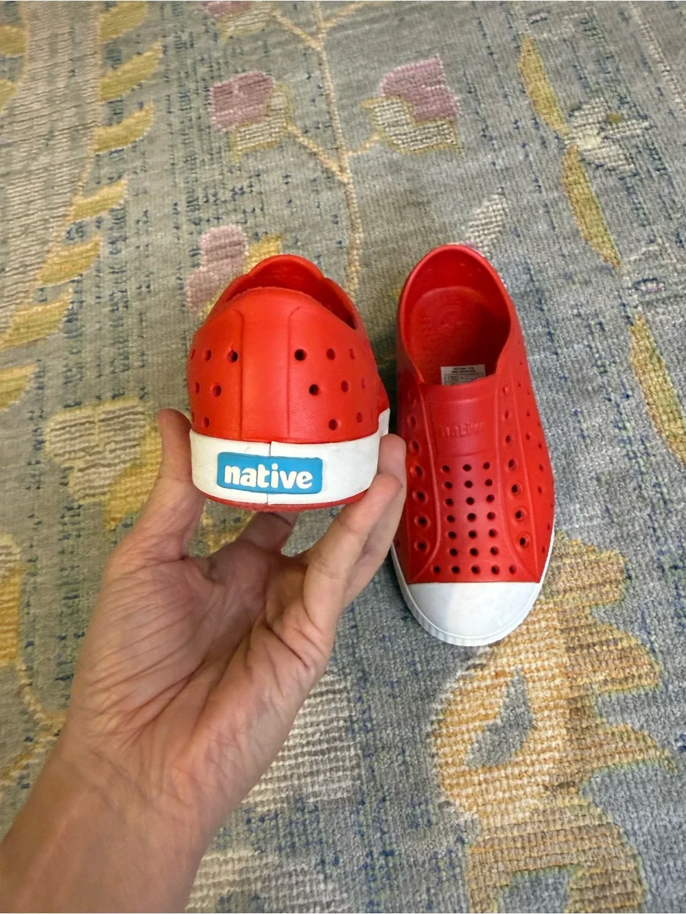 Native Jefferson Kids Torch Red Shell White Slip On Shoes Size C11 Little Kid